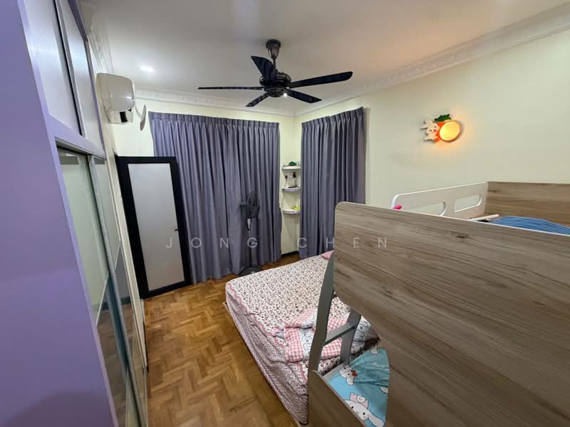 2-storey Terraced House for Sale in Taman Impian Emas (Skudai) - Jong Chen - Bedroom - PropertyGuru.com.my