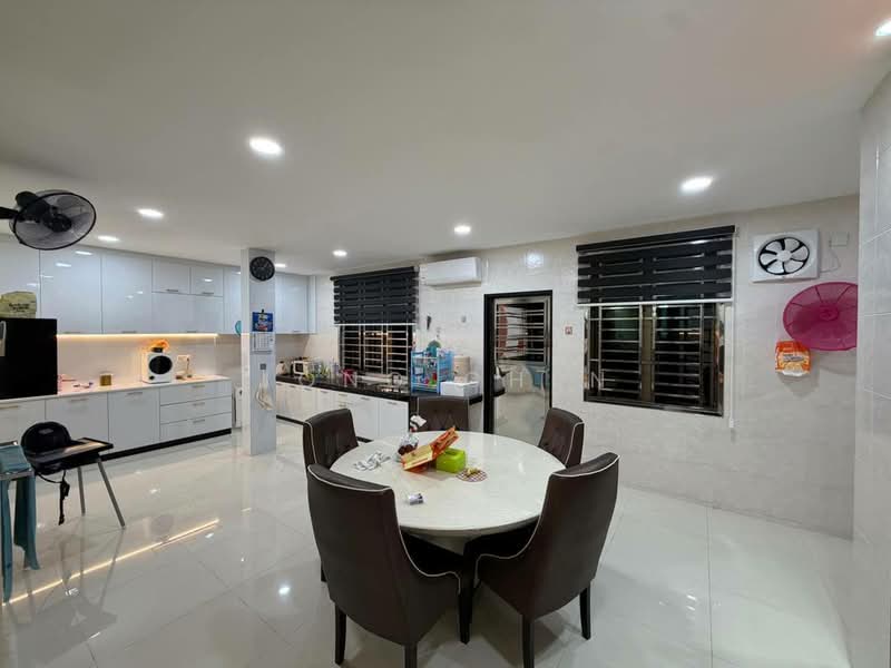 2-storey Terraced House for Sale in Taman Impian Emas (Skudai) - Jong Chen - Kitchen - PropertyGuru.com.my