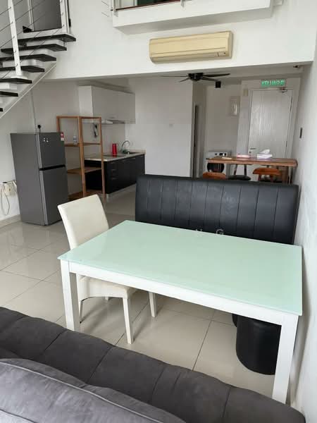 Servis Apartment untuk Disewa di The Scott Garden SOHO - Alex Ang - Living Room - PropertyGuru.com.my