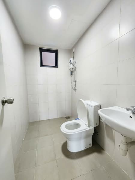 Service Residence for Rent at Sensory Residence @ Southville City - Eiffel Lai - Bathroom - PropertyGuru.com.my