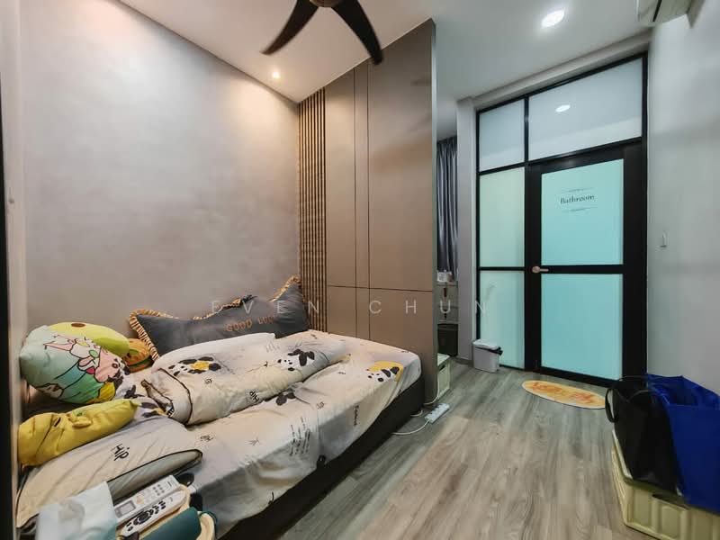 2-storey Terraced House for Sale in Bandar Seri Alam (Masai) - Even Chun - Bedroom - PropertyGuru.com.my