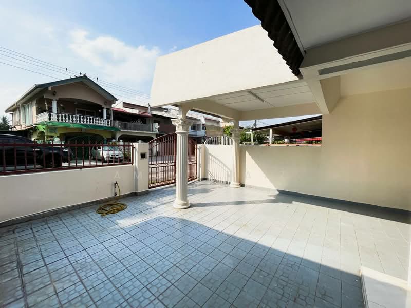 1-storey Terraced House for Sale in Taman Cendana (Kajang) - Amzar Faiz - Exterior - PropertyGuru.com.my