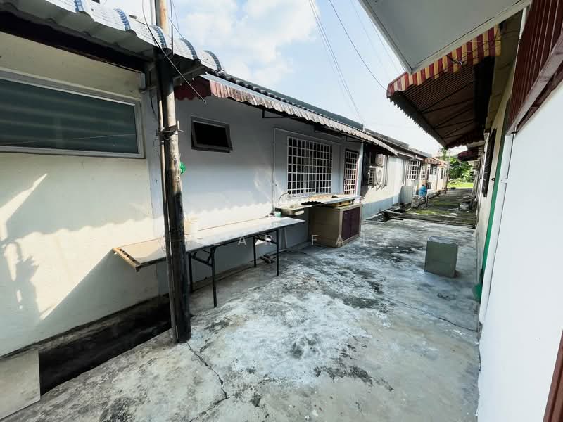 1-storey Terraced House for Sale in Taman Cendana (Kajang) - Amzar Faiz - Exterior - PropertyGuru.com.my