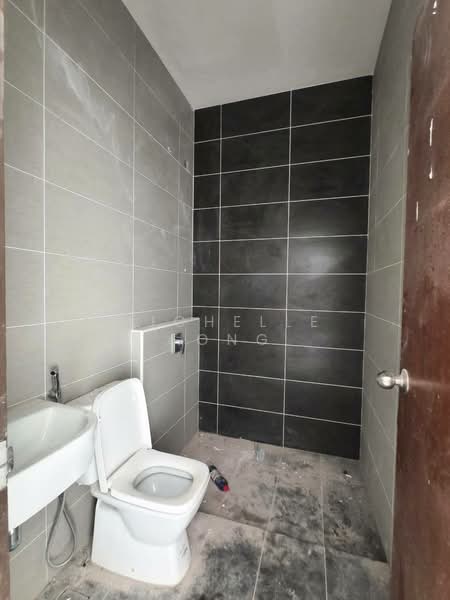 Rumah Berkembar untuk Dijual di Johor Bahru (Johor) - Michelle Fong - Bathroom - PropertyGuru.com.my