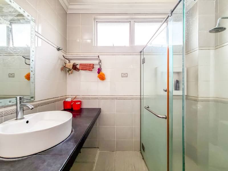 Rumah Banglo untuk Dijual di Country Heights (Kajang) - Farid Fahmi - Bathroom - PropertyGuru.com.my