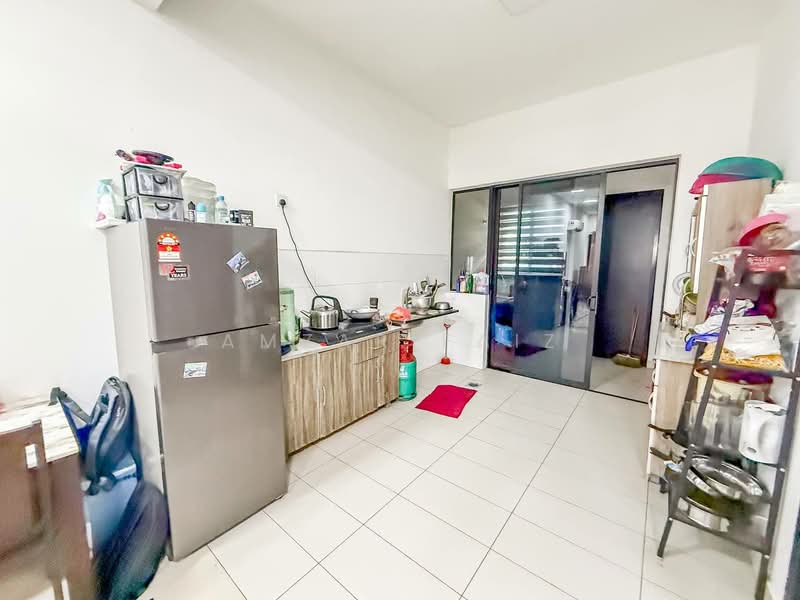 2-storey Terraced House for Sale in Bandar Bukit Raja (Klang) - Amzar Faiz - Kitchen - PropertyGuru.com.my