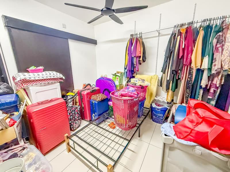 2-storey Terraced House for Sale in Bandar Bukit Raja (Klang) - Amzar Faiz - Bedroom - PropertyGuru.com.my