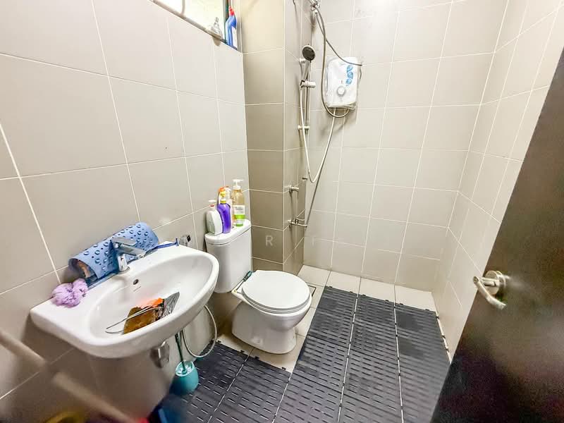 2-storey Terraced House for Sale in Bandar Bukit Raja (Klang) - Amzar Faiz - Bathroom - PropertyGuru.com.my