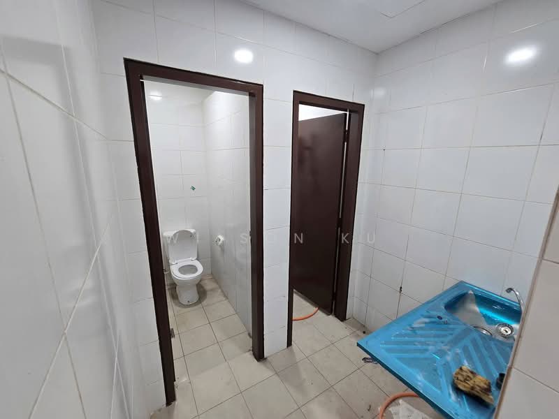 Office for Rent in Kampung Setanggi (Johor Bahru) - Wilson Ku - Bathroom - PropertyGuru.com.my