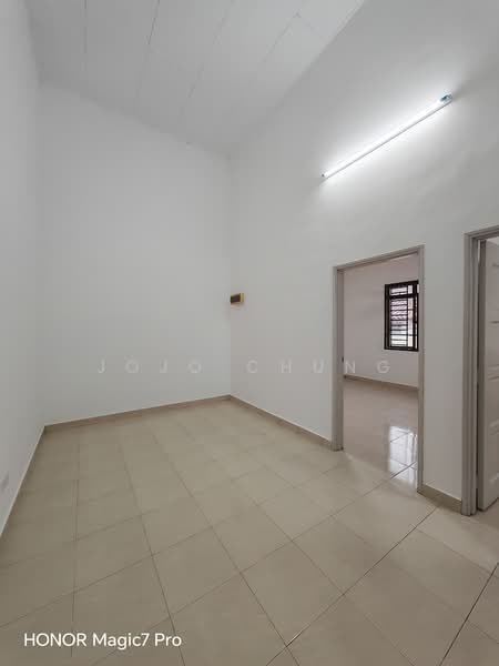 2-storey Terraced House for Rent in Bandar Dato Onn (Tebrau) - Jojo Chung - Interior - PropertyGuru.com.my