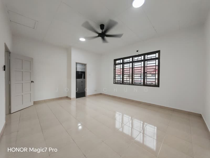 2-storey Terraced House for Rent in Bandar Dato Onn (Tebrau) - Jojo Chung - Interior - PropertyGuru.com.my
