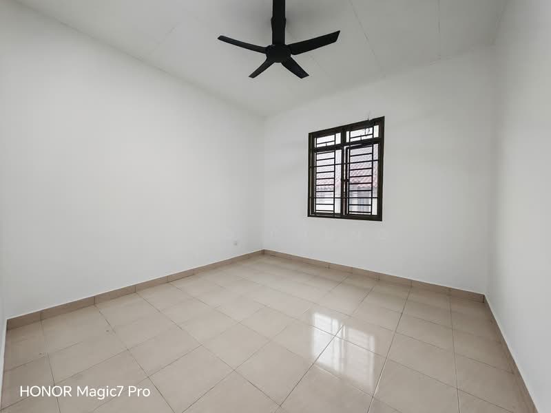 2-storey Terraced House for Rent in Bandar Dato Onn (Tebrau) - Jojo Chung - Interior - PropertyGuru.com.my