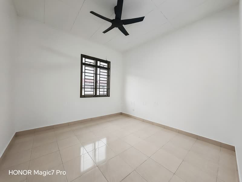 2-storey Terraced House for Rent in Bandar Dato Onn (Tebrau) - Jojo Chung - Interior - PropertyGuru.com.my