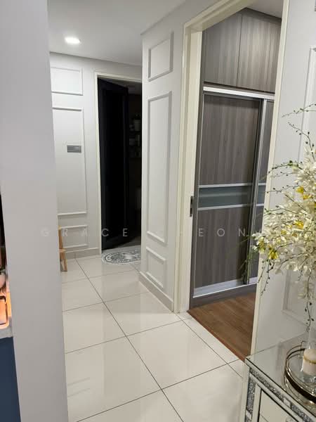 Condominium for Sale at Vivo Residential Suites - Grace Cheong - Corridor - PropertyGuru.com.my