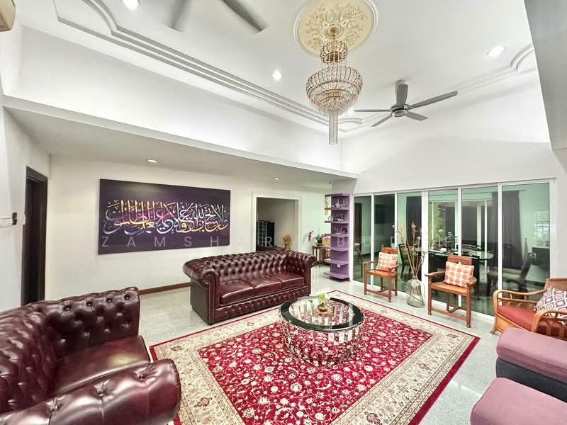 Bungalow for Sale in Taman Bangi Villa (Bangi) - Zamshary Budin - Living Room - PropertyGuru.com.my
