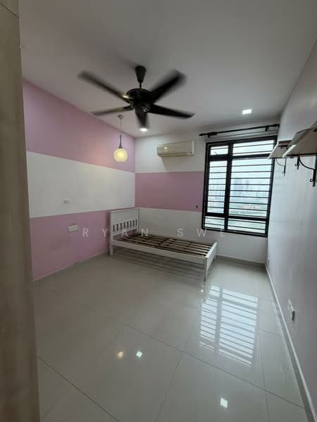 Condominium for Sale at Royal Domain Sri Putramas 2 - Ryan Swe - Bedroom - PropertyGuru.com.my