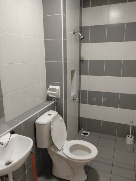 Apartment for Rent at Camellia Residence - Chloe Shum - Bathroom - PropertyGuru.com.my