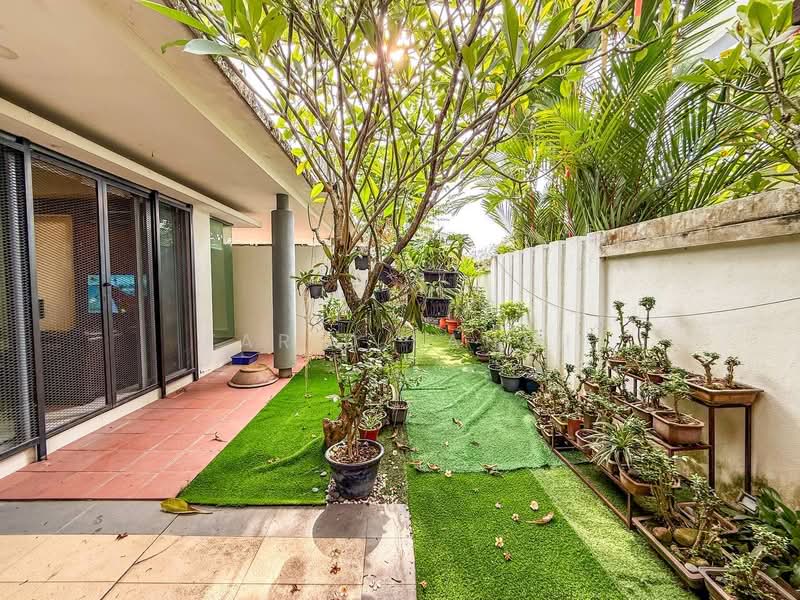Semi-Detached House for Sale in Puncak Bangi (Bandar Baru Bangi) - Farid Fahmi - Exterior - PropertyGuru.com.my