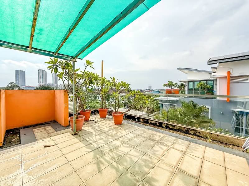 Semi-Detached House for Sale in Puncak Bangi (Bandar Baru Bangi) - Farid Fahmi - Exterior - PropertyGuru.com.my