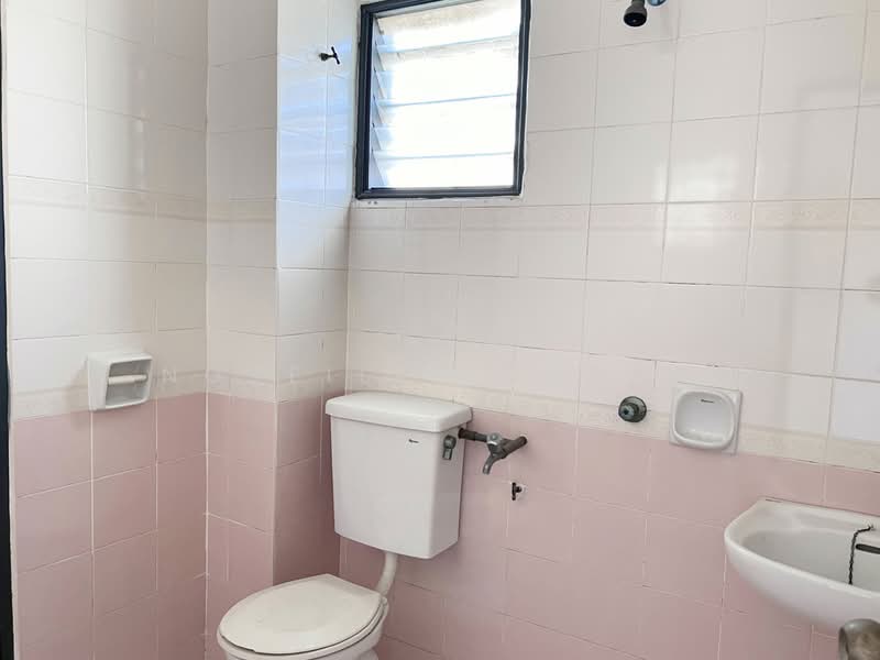 2-storey Terraced House for Rent in Kota Kemuning (Shah Alam) - Nobeille Chung - Bathroom - PropertyGuru.com.my