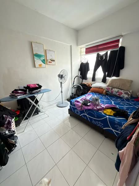 Rumah Flat untuk Dijual di Taman Utama - Darren Lye - Bedroom - PropertyGuru.com.my