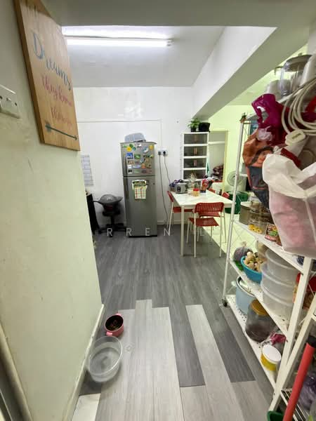 Rumah Flat untuk Dijual di Taman Utama - Darren Lye - Kitchen - PropertyGuru.com.my