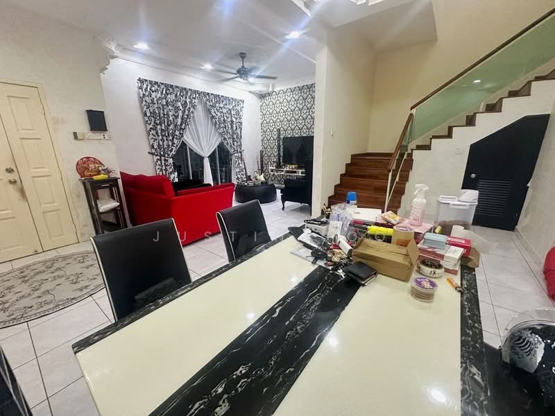 2-storey Terraced House for Sale in Johor Bahru (Johor) - Justin Soo - Living Room - PropertyGuru.com.my
