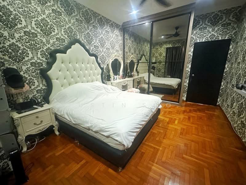 2-storey Terraced House for Sale in Johor Bahru (Johor) - Justin Soo - Bedroom - PropertyGuru.com.my