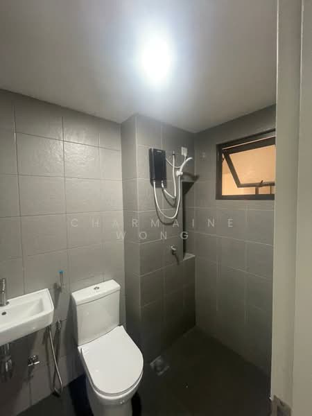 Kondominium untuk Disewa di Sky Awani Residensi 5 - Charmaine Wong - Bathroom - PropertyGuru.com.my