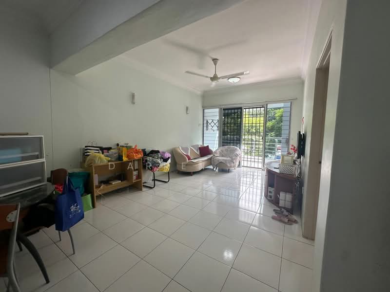 Kondominium untuk Disewa di Desa Bukit Jambul - Darren Lye - Living Room - PropertyGuru.com.my