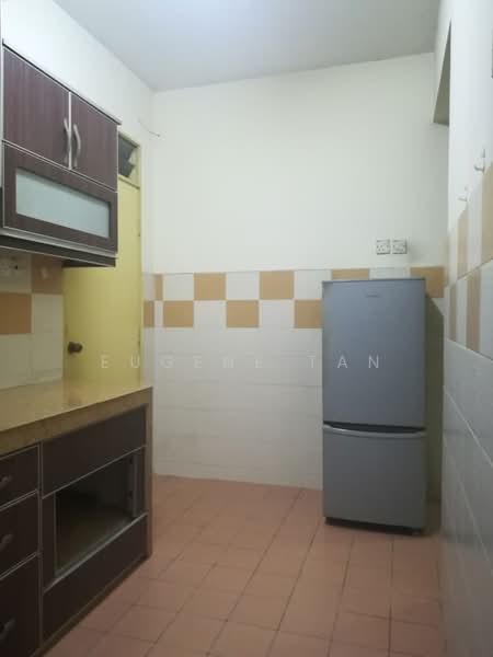 Apartment for Rent at Mentari Court - Eugene Tan - Kitchen - PropertyGuru.com.my