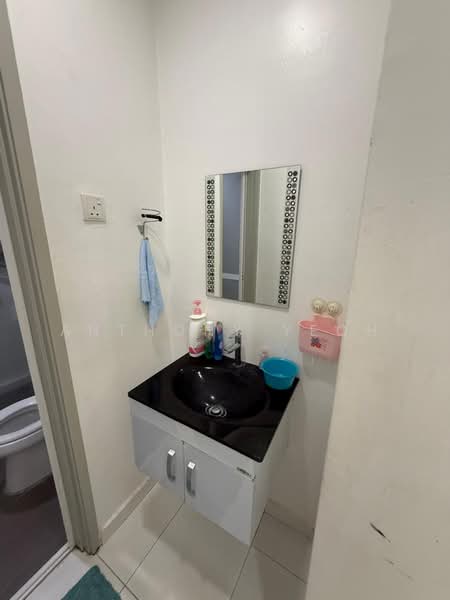 Condominium for Rent at The Golden Triangle Condominium - Anthony Yeoh - PropertyGuru.com.my