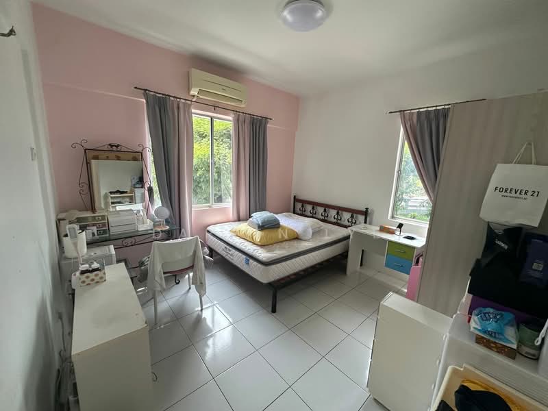 Kondominium untuk Dijual di Desa Bukit Jambul - Darren Lye - Bedroom - PropertyGuru.com.my