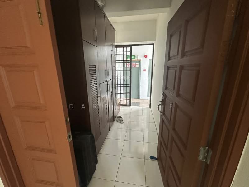 Kondominium untuk Dijual di Desa Bukit Jambul - Darren Lye - Corridor - PropertyGuru.com.my