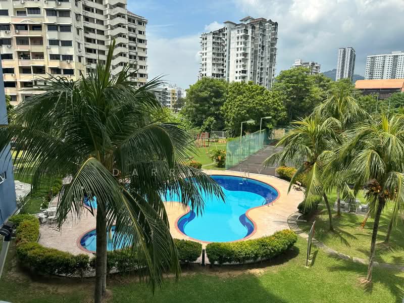 Kondominium untuk Dijual di Desa Bukit Jambul - Darren Lye - Pool - PropertyGuru.com.my