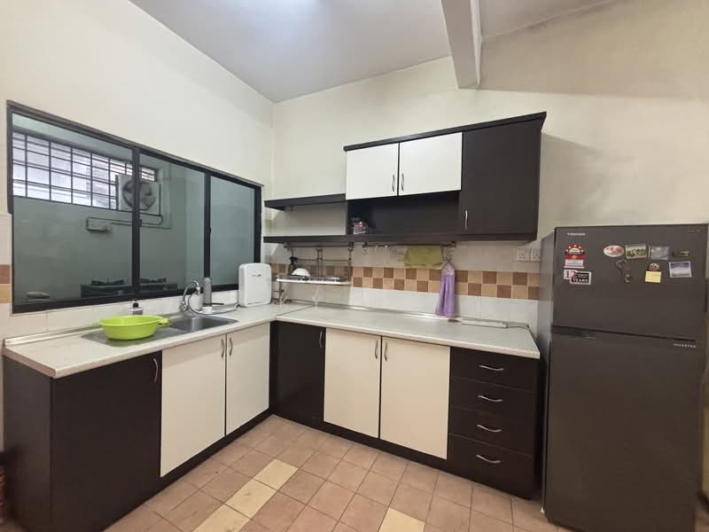 Rumah Teres 2 Tingkat untuk Dijual di Petaling Jaya (Selangor) - Sky Lim - Kitchen - PropertyGuru.com.my