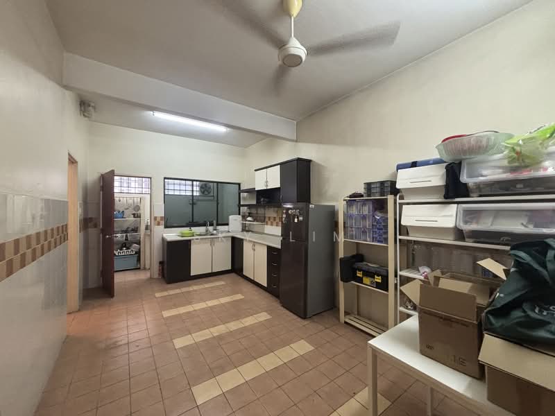 Rumah Teres 2 Tingkat untuk Dijual di Petaling Jaya (Selangor) - Sky Lim - Kitchen - PropertyGuru.com.my