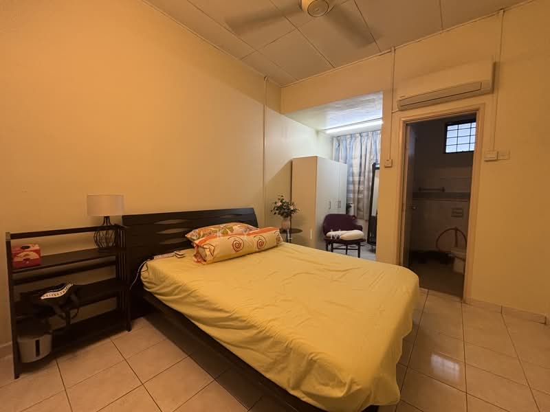 Rumah Teres 2 Tingkat untuk Dijual di Petaling Jaya (Selangor) - Sky Lim - Bedroom - PropertyGuru.com.my