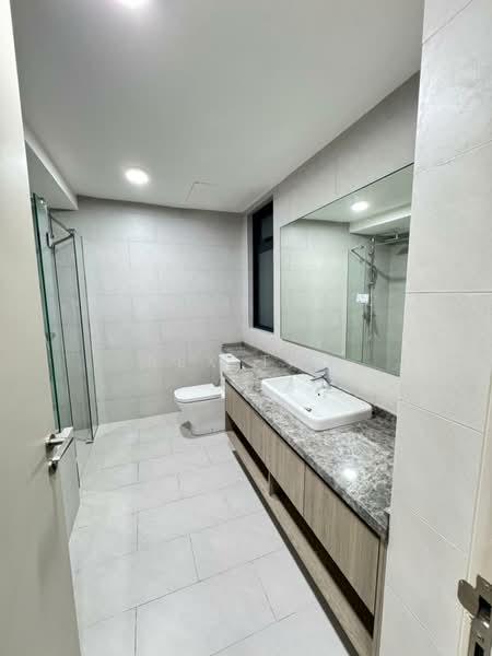Condominium for Rent at Residensi Astrea - Rex Tan - Bathroom - PropertyGuru.com.my