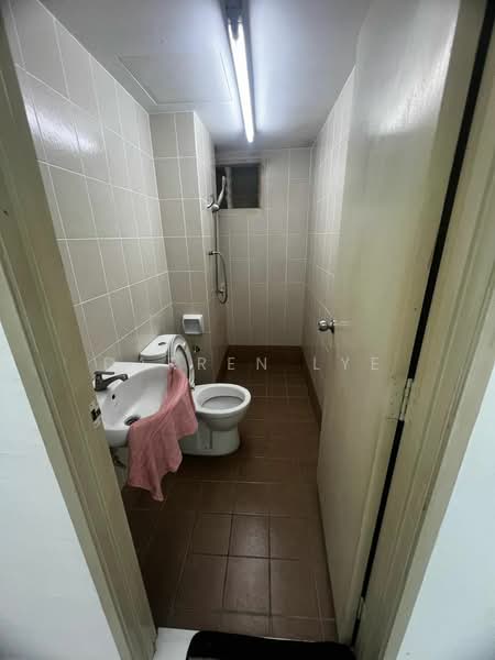 Pangsapuri untuk Dijual di Melody Homes - Darren Lye - Bathroom - PropertyGuru.com.my