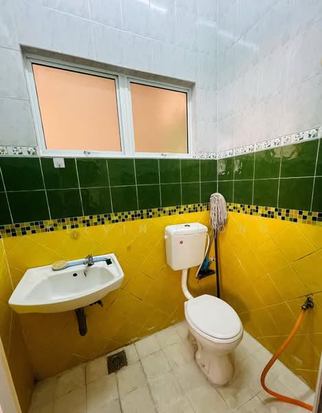Rumah Teres 2 Tingkat untuk Disewa di Panorama Lapangan Perdana (Ipoh) - Kelvin Chong - Bathroom - PropertyGuru.com.my