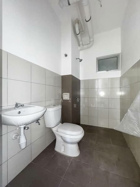 Pangsapuri untuk Dijual di Duta Perintis - Norazrein Abdul Raman - Bathroom - PropertyGuru.com.my