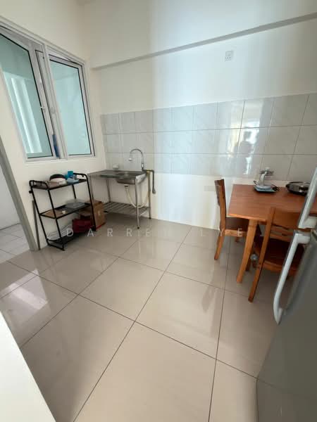 Condominium for Sale at The Zen - Darren Lye - Kitchen - PropertyGuru.com.my