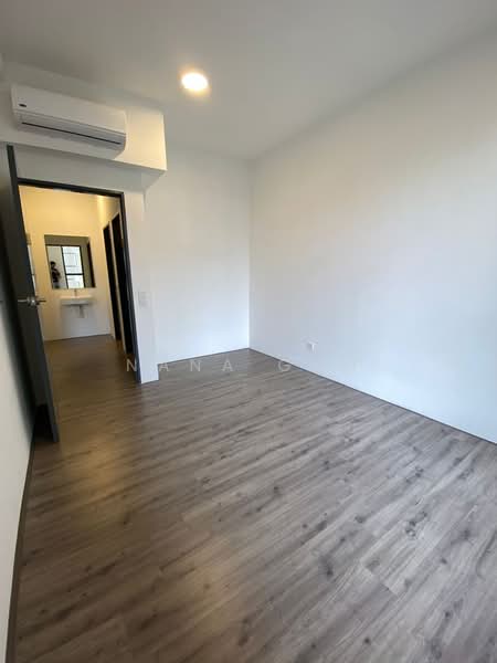 Service Residence for Sale at Henna Residence  @ The Quartz WM - Nana Goh - PropertyGuru.com.my