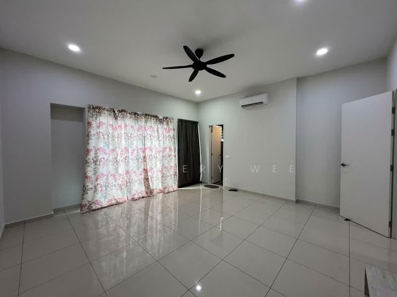 Rumah Teres untuk Disewa di Melaka City (Melaka) - Geoffery Wee - Living Room - PropertyGuru.com.my
