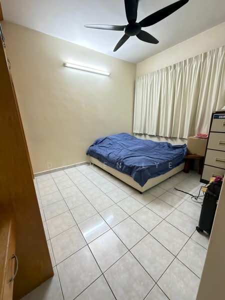 Condominium for Sale at Vistaria Condominium - Darren Lye - Bedroom - PropertyGuru.com.my