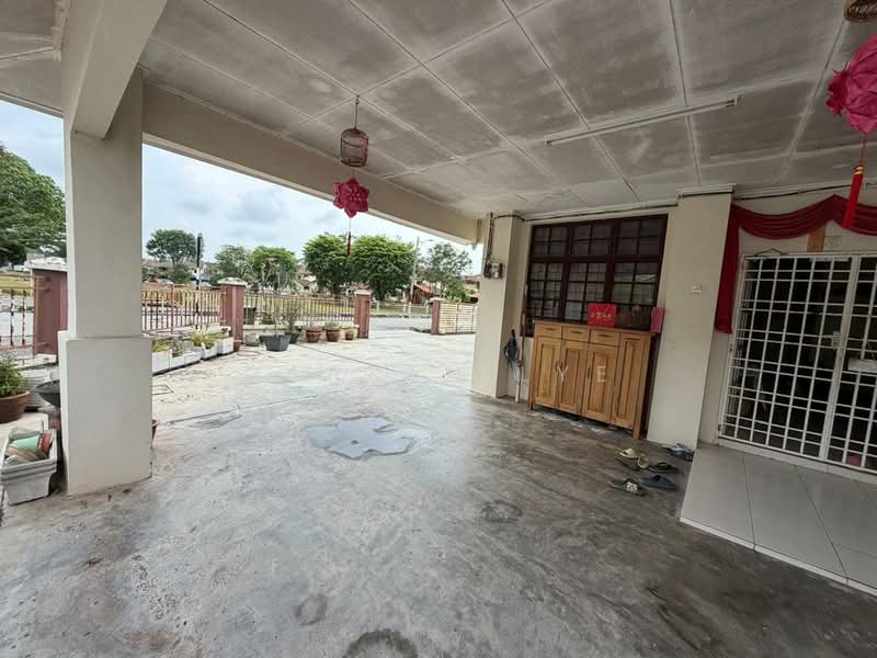 Semi-Detached House for Sale in Bandar Tasek Mutiara (Simpang Ampat) - Darren Lye - Exterior - PropertyGuru.com.my