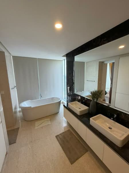 Servis Apartment untuk Dijual di The Astaka @ 1 Bukit Senyum - Phang Elainne - Bathroom - PropertyGuru.com.my