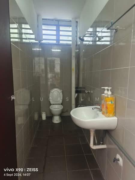 Shop for Rent in Juru (Penang) - Lucas Lim - Bathroom - PropertyGuru.com.my