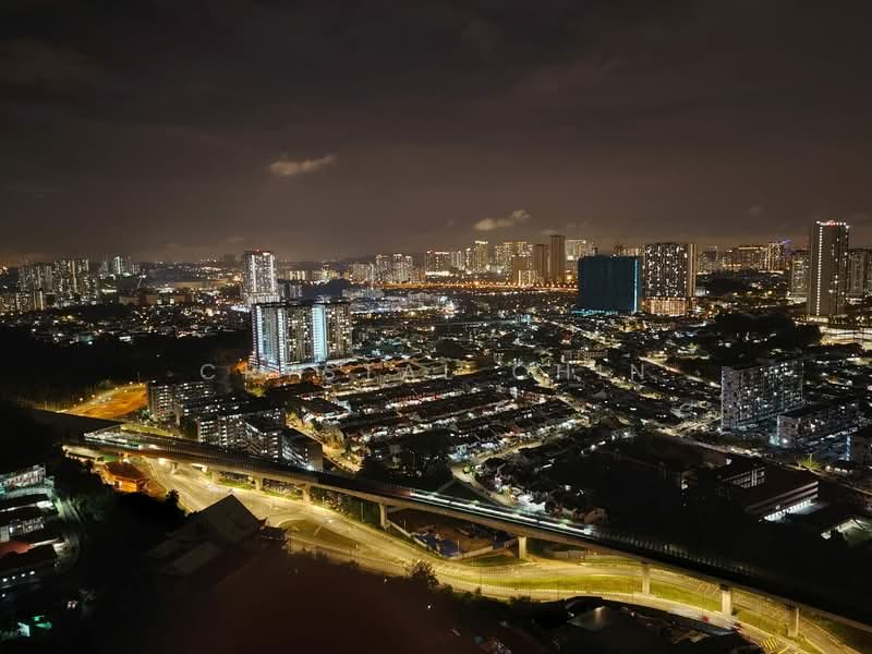 Servis Apartment untuk Disewa di Kenwingston Avenue - Crystal Chin - Night City View from Balcony - PropertyGuru.com.my